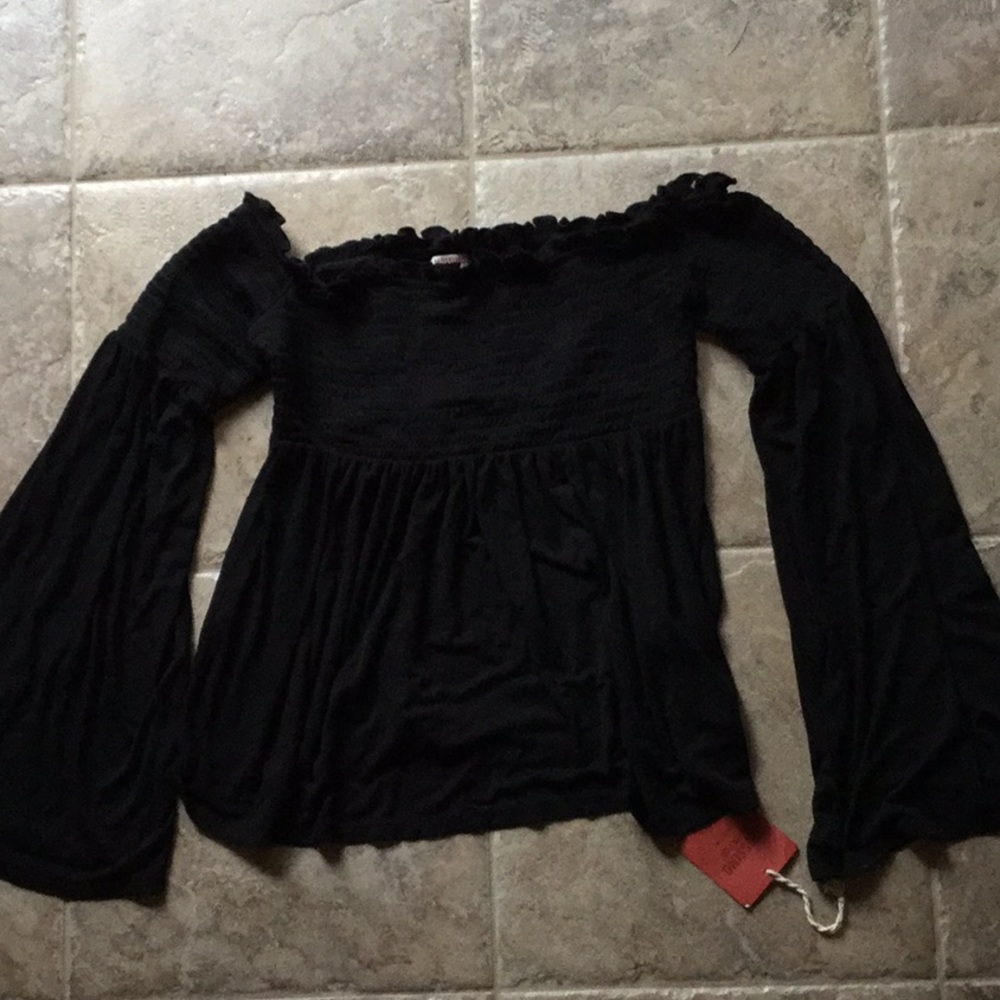 Off shoulder top